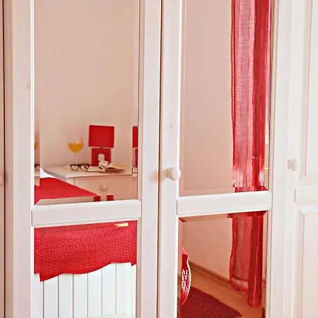 Holiday Nela Ploce (Dubrovnik-Neretva)
